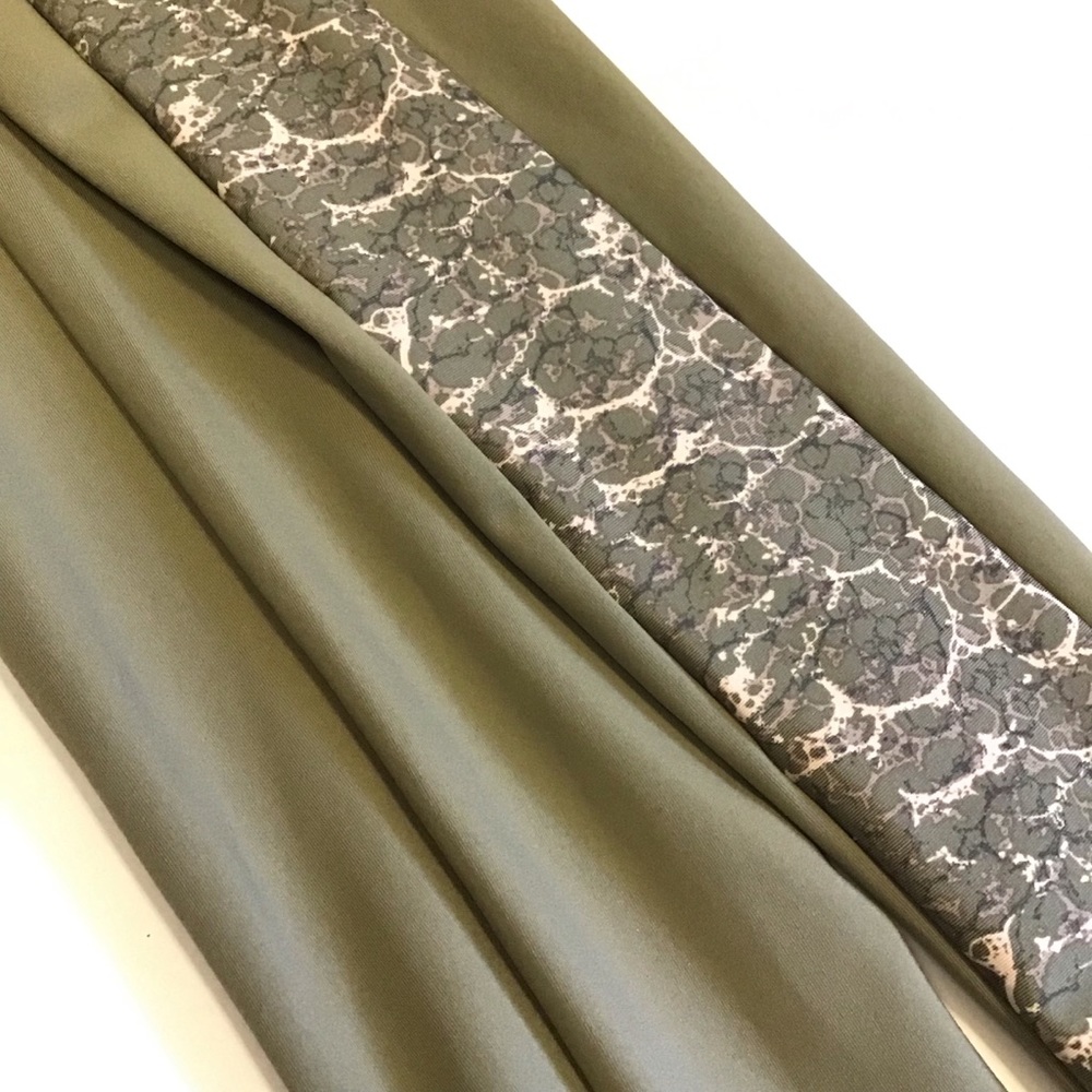 GYMSHARK | Leggings - Light Army Green - Picture 4 of 5
